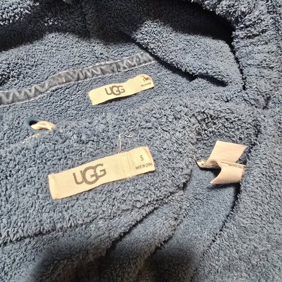 UGG Heather Blue Plush Hoodie & Shorts Set size Small - Picture 2 of 6